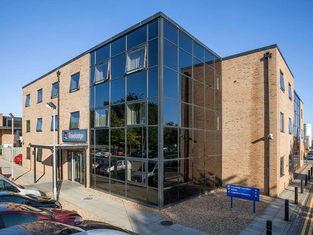 Travelodge Bedford Esterno foto